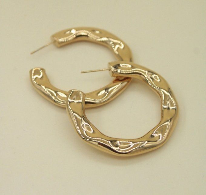 Boucles d'oreilles créoles martelées
