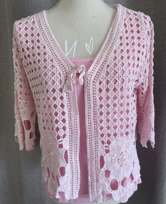 Gilet crochet fleurs