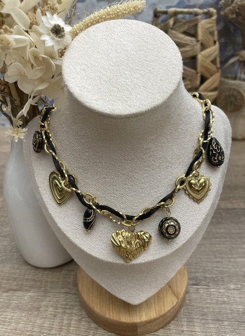 Collier NOIR COEUR