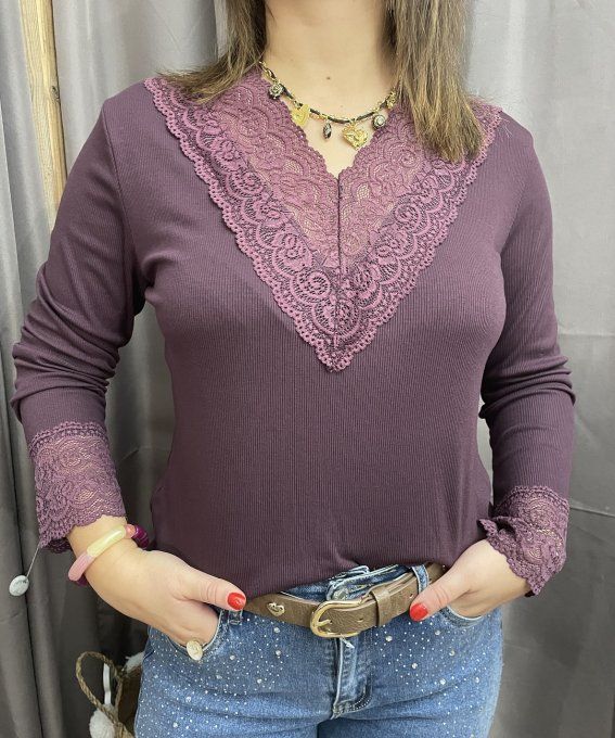 Tee-shirt dentelle manches longues
