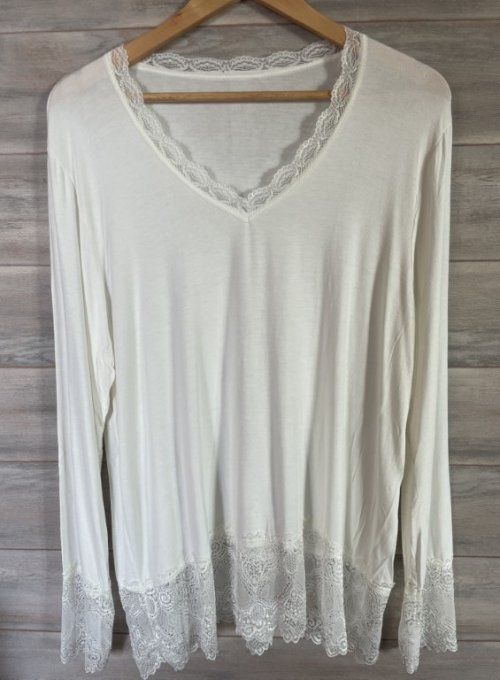 Sous-pull rouleau dentelle TU 44 au 50/52 