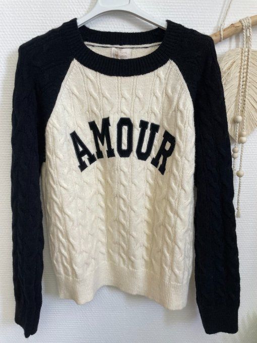 Pull AMOUR 