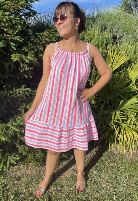 Robe rayée bretelles